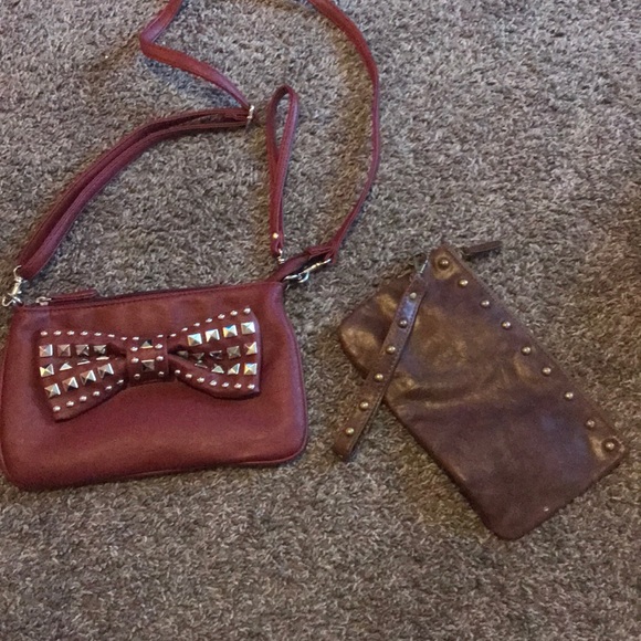 Cross body bag - Picture 1 of 3